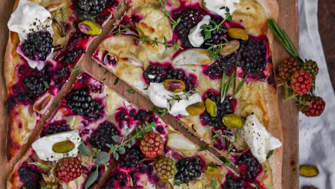 flammkuchen-brombeeren